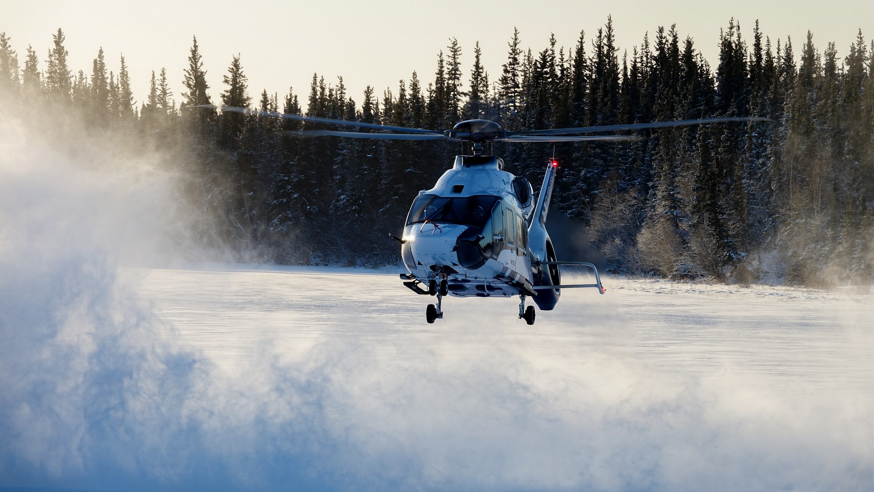 Испытания H160 в г. Йеллоунайф / Фото: Airbus Helicopters