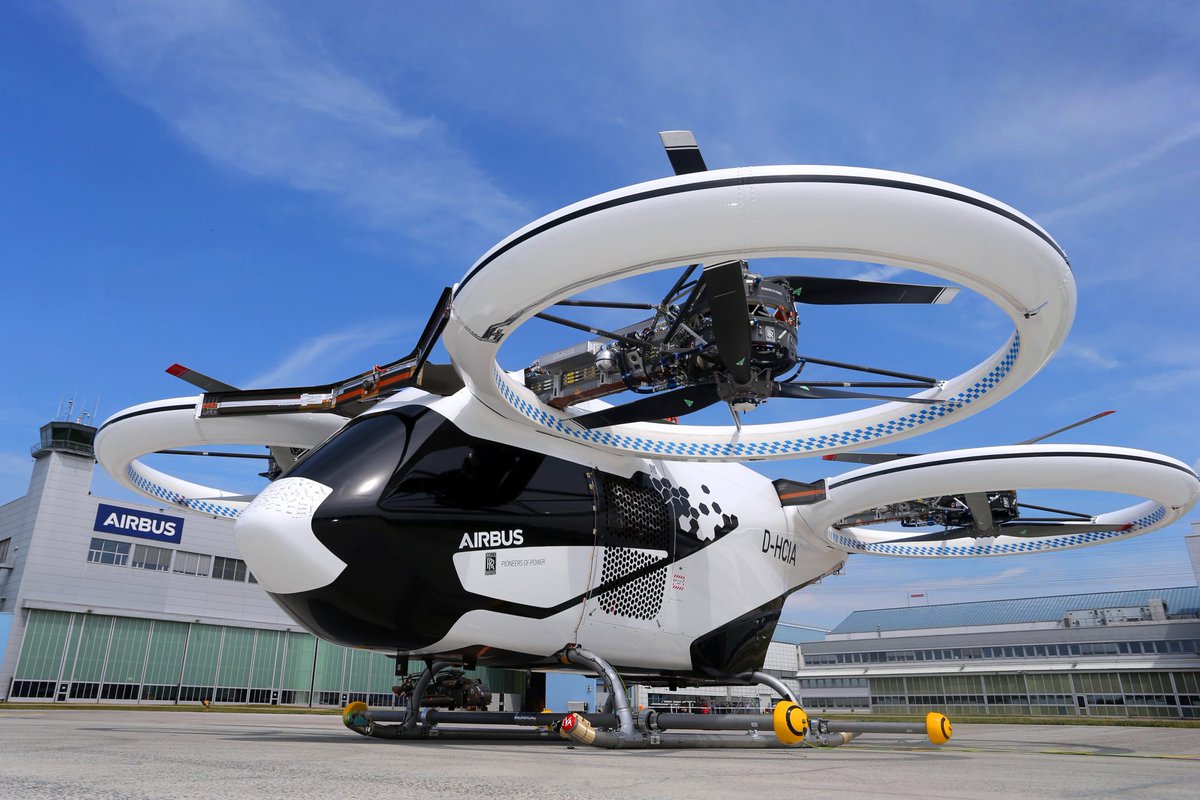 AEROMOBIL 5 0 VTOL Concept